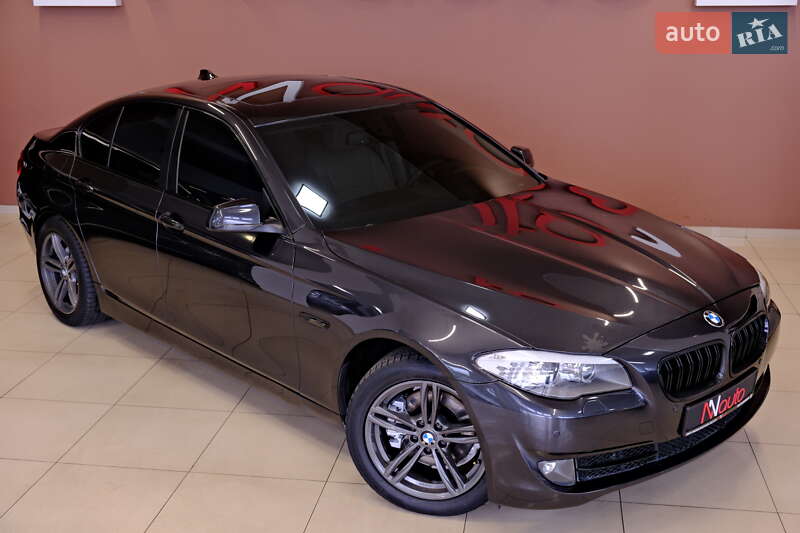 Седан BMW 5 Series 2013 в Одессе