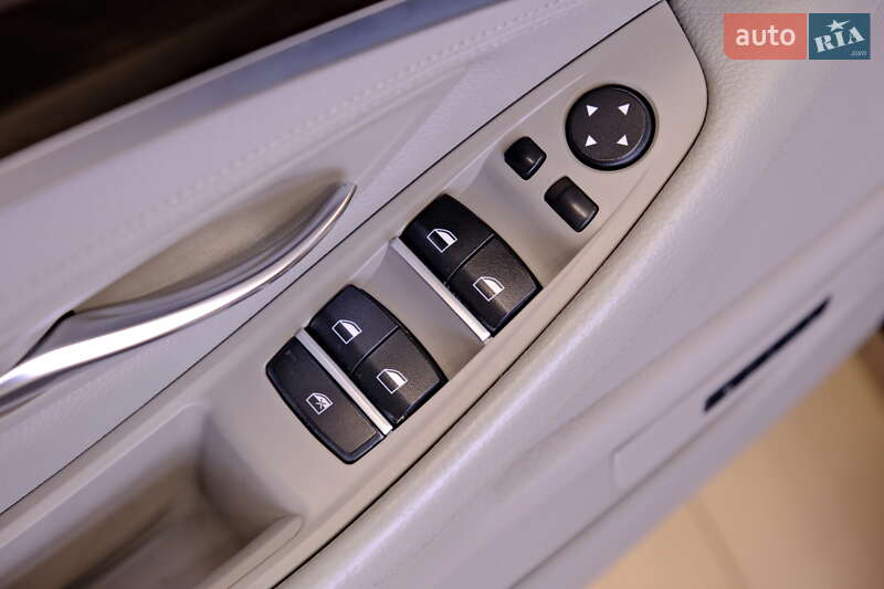 Седан BMW 5 Series 2013 в Одессе