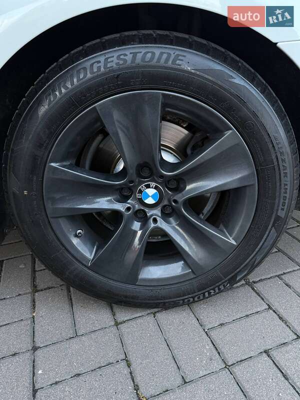 Седан BMW 5 Series 2011 в Львові фото 34 Седан BMW 5 Series 2011 в Львові