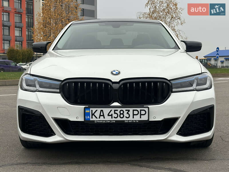 Седан BMW 5 Series 2017 в Киеве