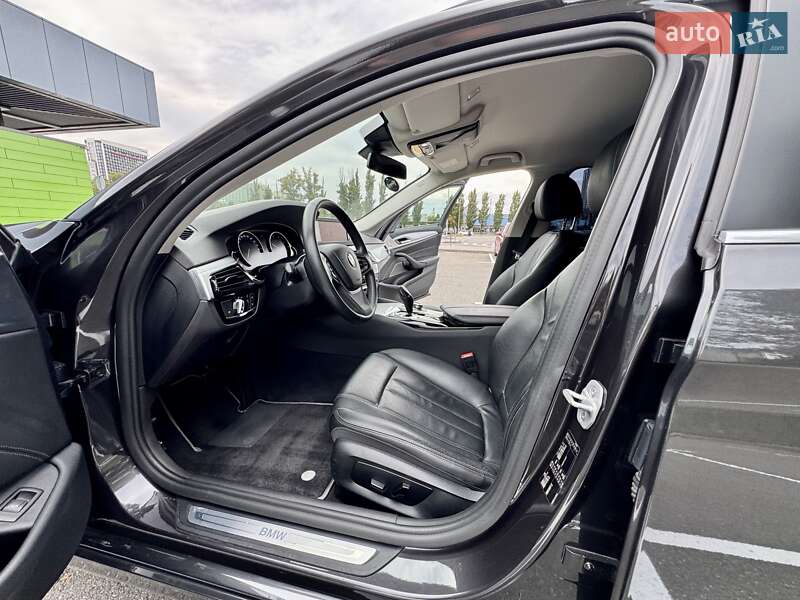 Універсал BMW 5 Series 2017 в Києві фото 27 Універсал BMW 5 Series 2017 в Києві