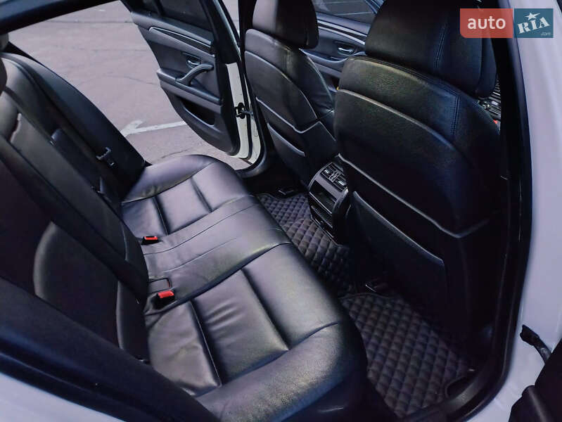 Седан BMW 5 Series 2011 в Одесі