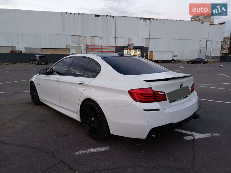Седан BMW 5 Series 2011 в Одесі