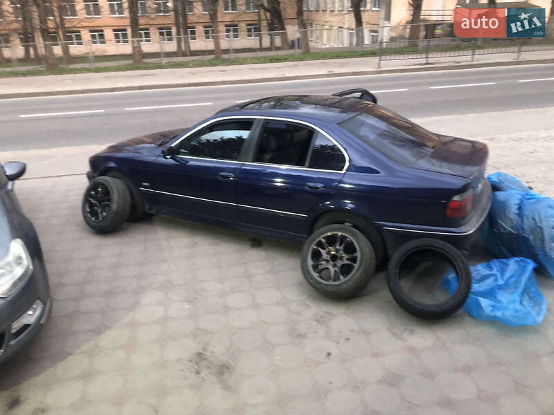 Седан BMW 5 Series 1996 в Львове