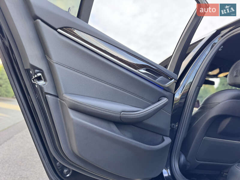 Седан BMW 5 Series 2019 в Луцьку фото 27 Седан BMW 5 Series 2019 в Луцьку