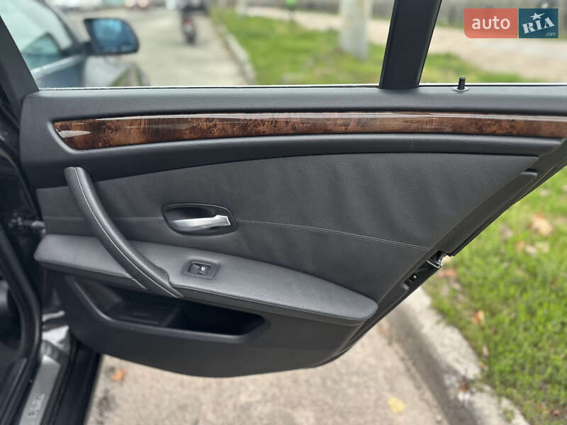 Седан BMW 5 Series 2007 в Киеве фото 18 Седан BMW 5 Series 2007 в Киеве