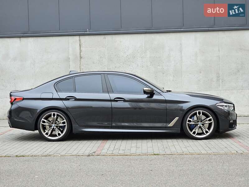 Седан BMW 5 Series 2019 в Киеве