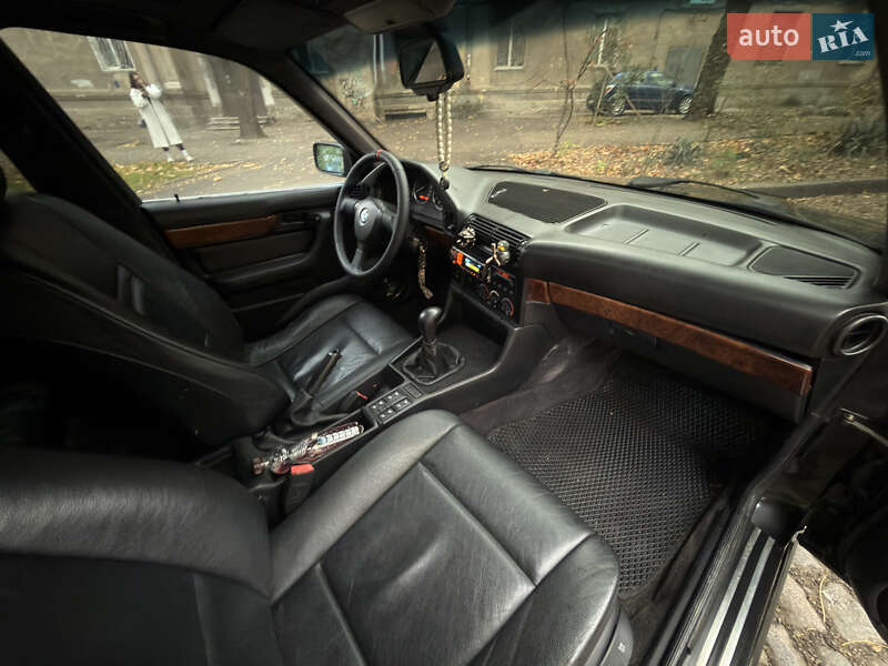 Седан BMW 5 Series 1990 в Николаеве