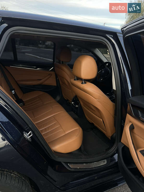 Универсал BMW 5 Series 2018 в Киеве фото 23 Универсал BMW 5 Series 2018 в Киеве