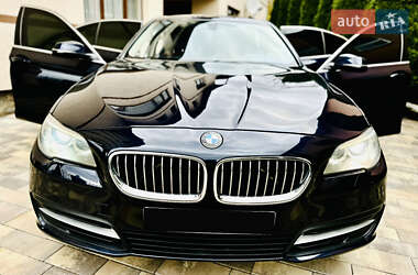 Седан BMW 5 Series 2015 в Тячеве