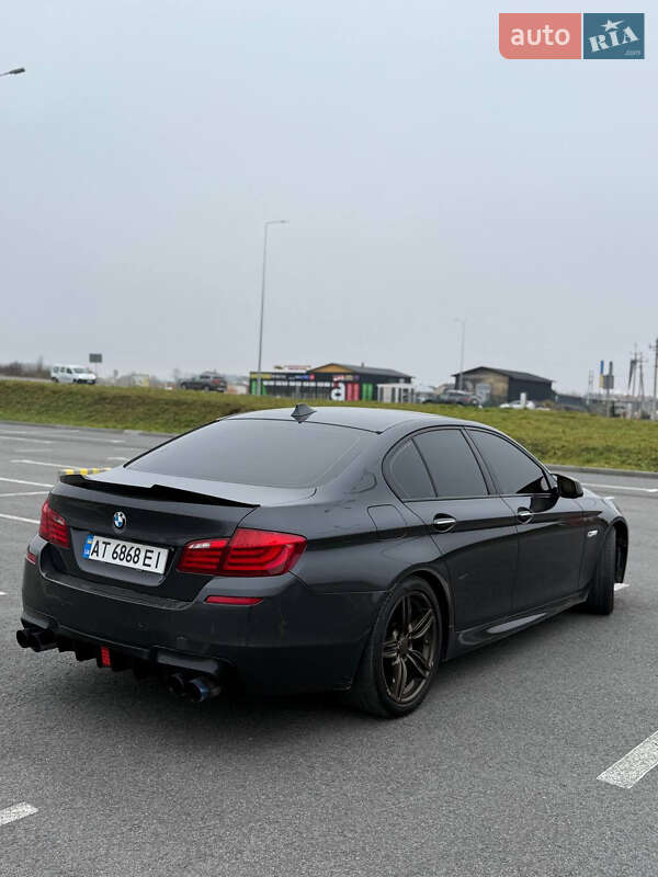 Седан BMW 5 Series 2013 в Львове