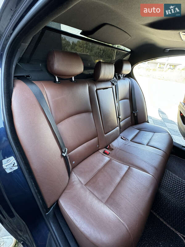 Седан BMW 5 Series 2010 в Самборе фото 7 Седан BMW 5 Series 2010 в Самборе