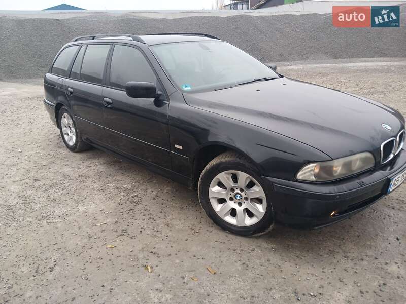Універсал BMW 5 Series 2001 в Ладижині