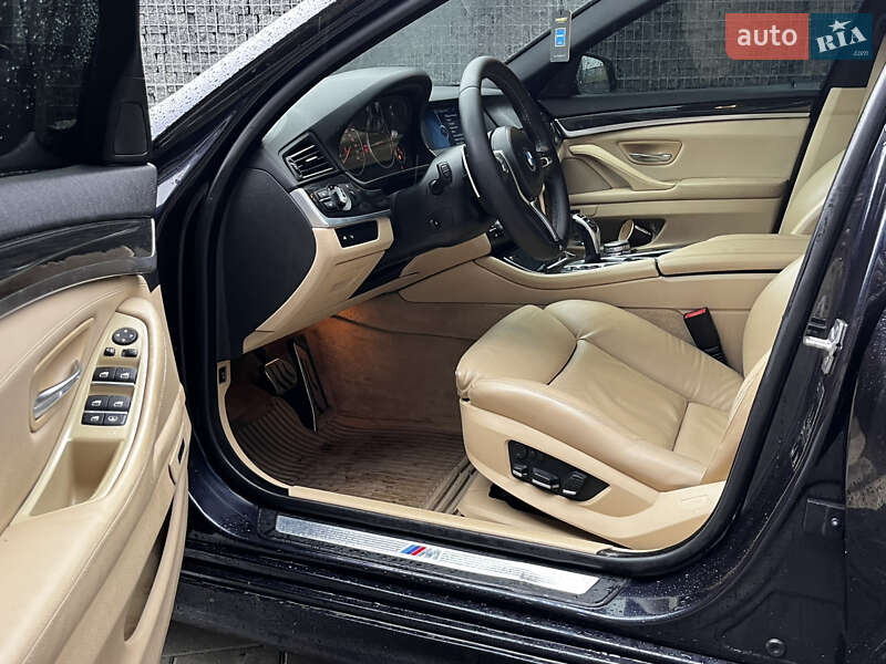 Седан BMW 5 Series 2011 в Луцке