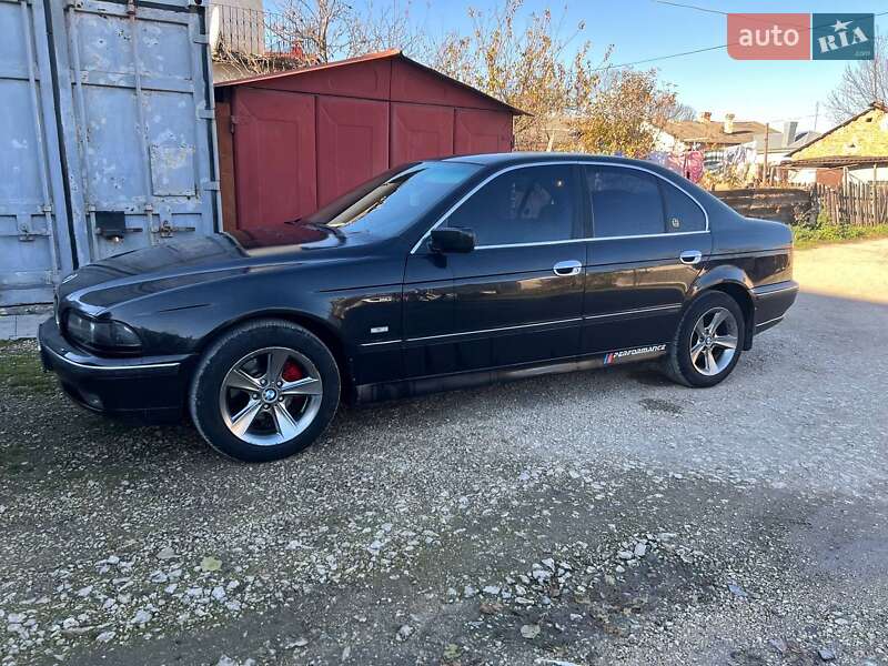 Седан BMW 5 Series 1996 в Скалате