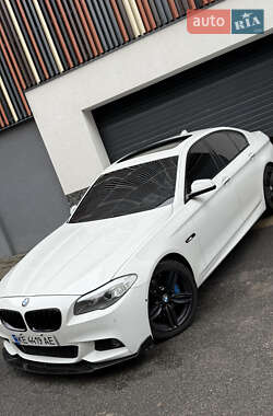 Седан BMW 5 Series 2012 в Днепре