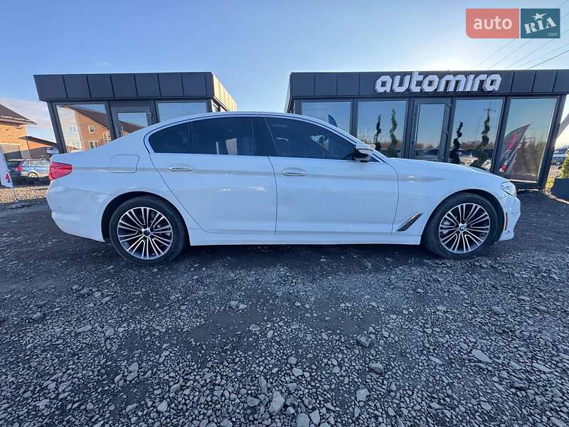 Седан BMW 5 Series 2017 в Луцке