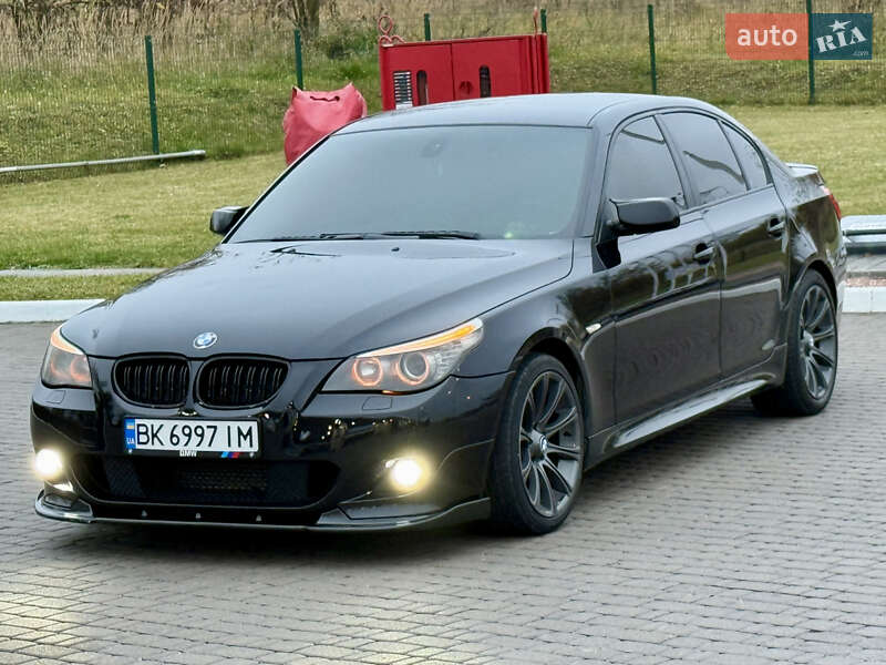 Седан BMW 5 Series 2008 в Ровно