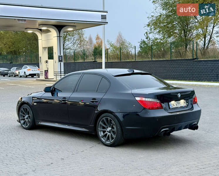 Седан BMW 5 Series 2008 в Ровно