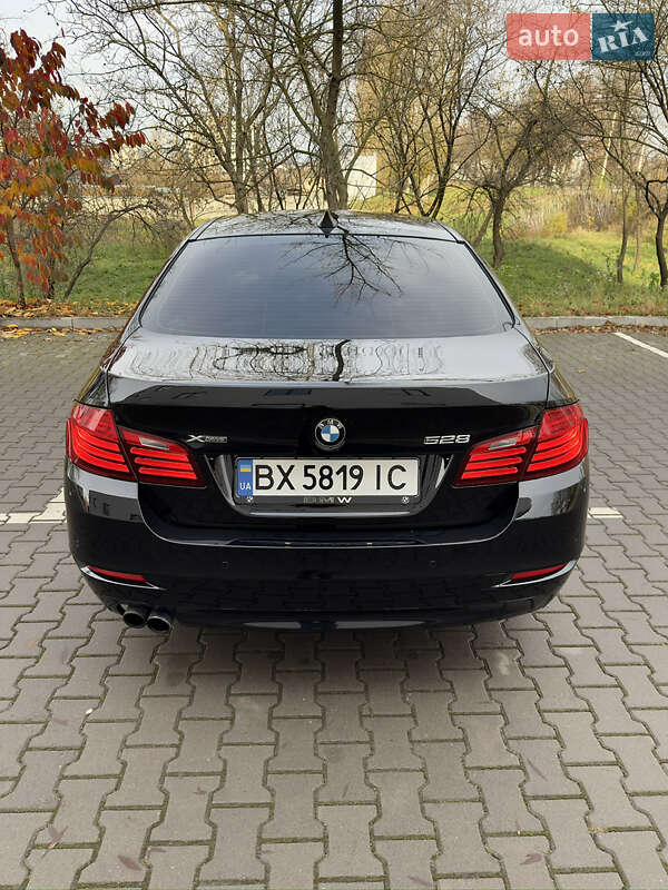 Седан BMW 5 Series 2013 в Хмельницком