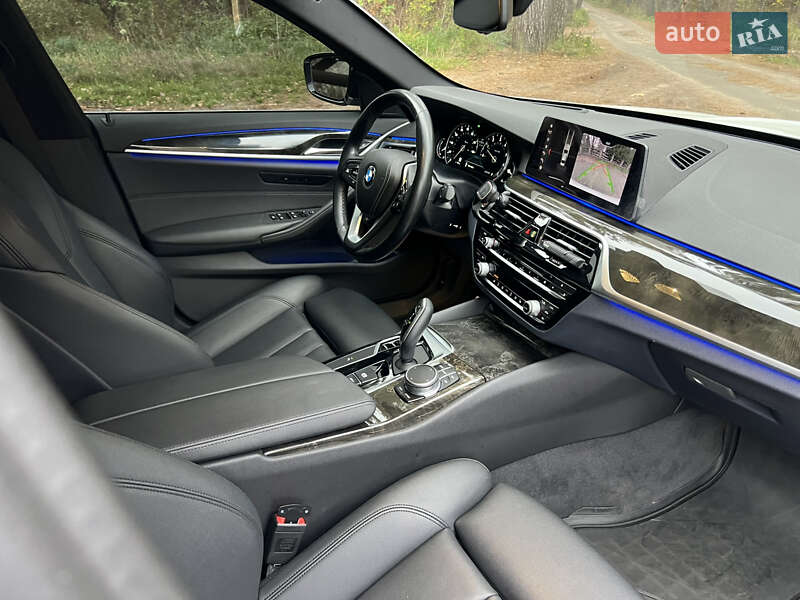Седан BMW 5 Series 2019 в Василькові