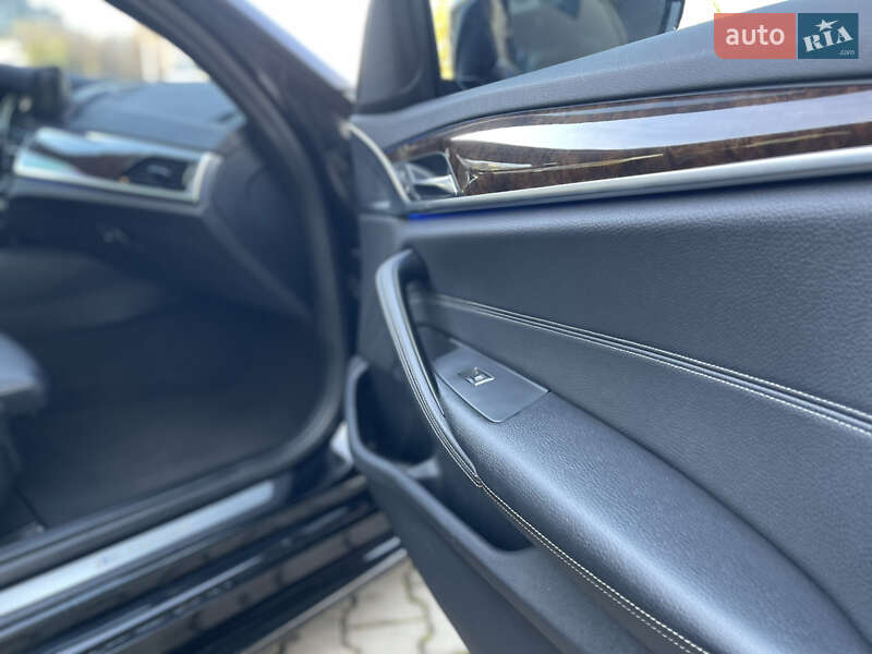 Седан BMW 5 Series 2017 в Хмельницком фото 26 Седан BMW 5 Series 2017 в Хмельницком