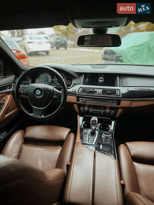 Седан BMW 5 Series 2014 в Миколаєві