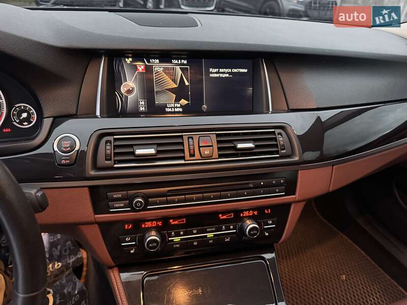Седан BMW 5 Series 2016 в Тернополе
