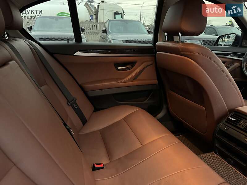 Седан BMW 5 Series 2016 в Тернополе