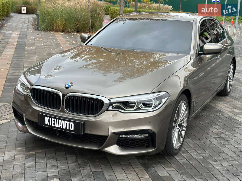 Седан BMW 5 Series 2017 в Киеве