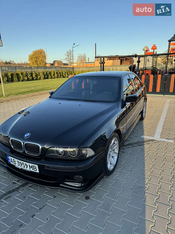 Седан BMW 5 Series 2002 в Виннице