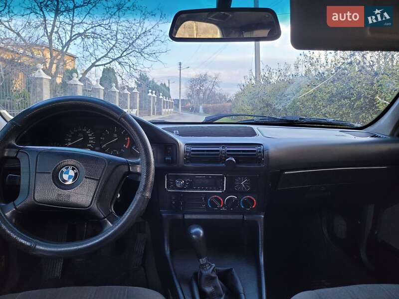 Седан BMW 5 Series 1994 в Косові фото 4 Седан BMW 5 Series 1994 в Косові