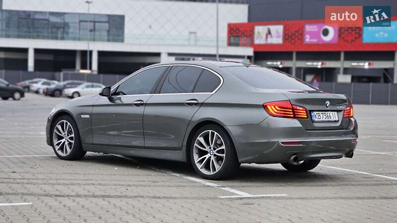Седан BMW 5 Series 2015 в Киеве фото 2 Седан BMW 5 Series 2015 в Киеве