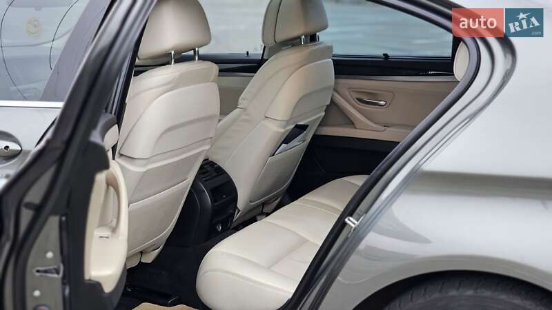 Седан BMW 5 Series 2015 в Киеве фото 16 Седан BMW 5 Series 2015 в Киеве