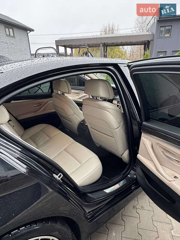 Седан BMW 5 Series 2015 в Киеве