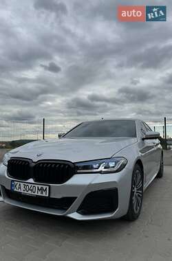 Седан BMW 5 Series 2018 в Львове