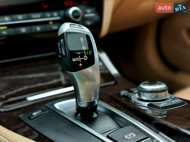 Седан BMW 5 Series 2010 в Кременчуге фото 54 Седан BMW 5 Series 2010 в Кременчуге