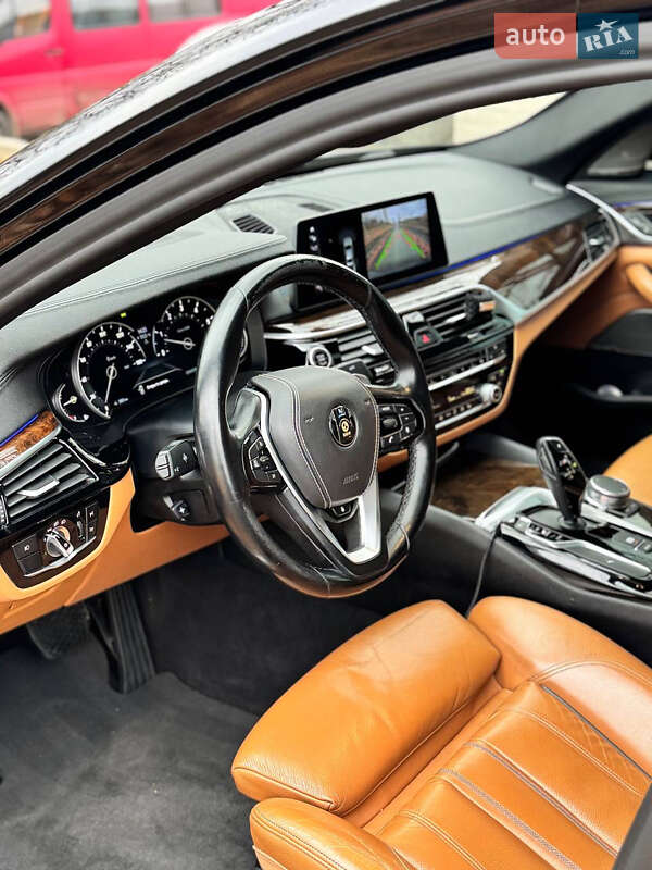 Седан BMW 5 Series 2016 в Ровно фото 5 Седан BMW 5 Series 2016 в Ровно