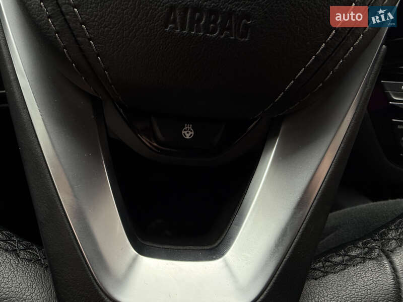 Седан BMW 5 Series 2022 в Киеве