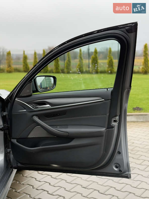 Седан BMW 5 Series 2022 в Луцке фото 88 Седан BMW 5 Series 2022 в Луцке