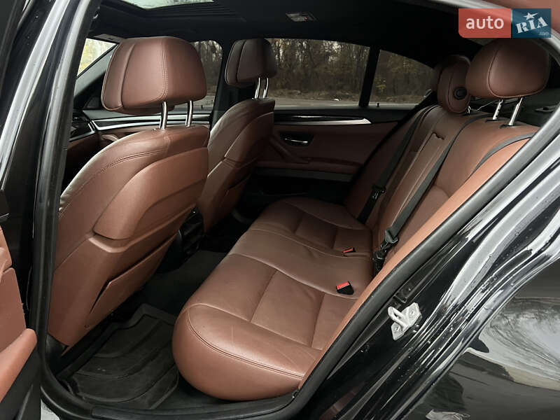 Седан BMW 5 Series 2014 в Киеве