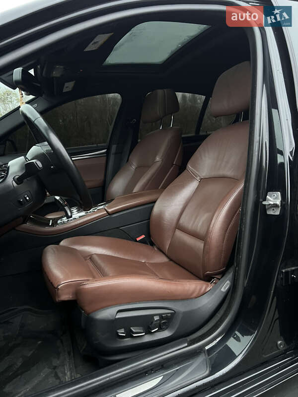 Седан BMW 5 Series 2014 в Киеве