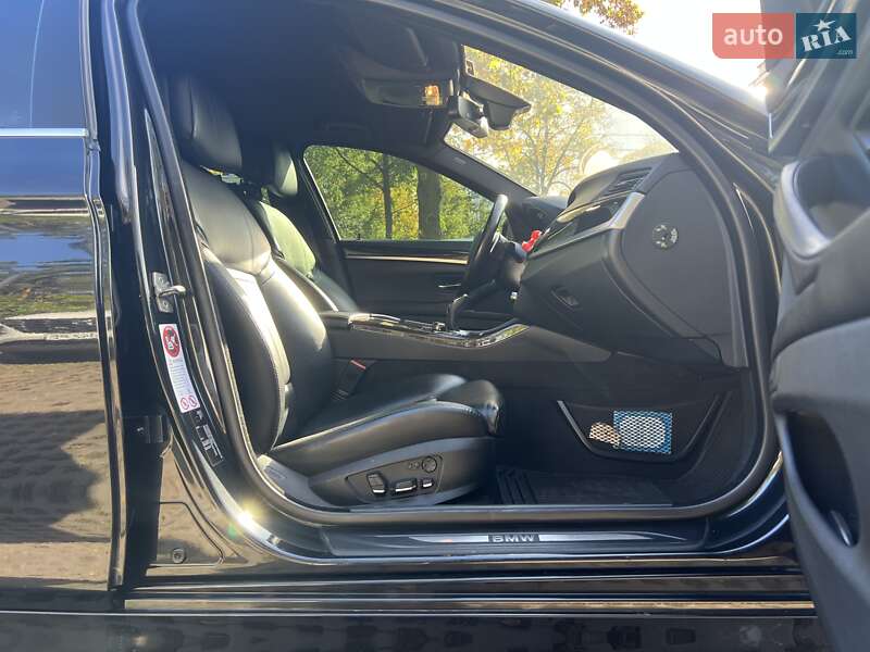 Седан BMW 5 Series 2012 в Києві фото 18 Седан BMW 5 Series 2012 в Києві