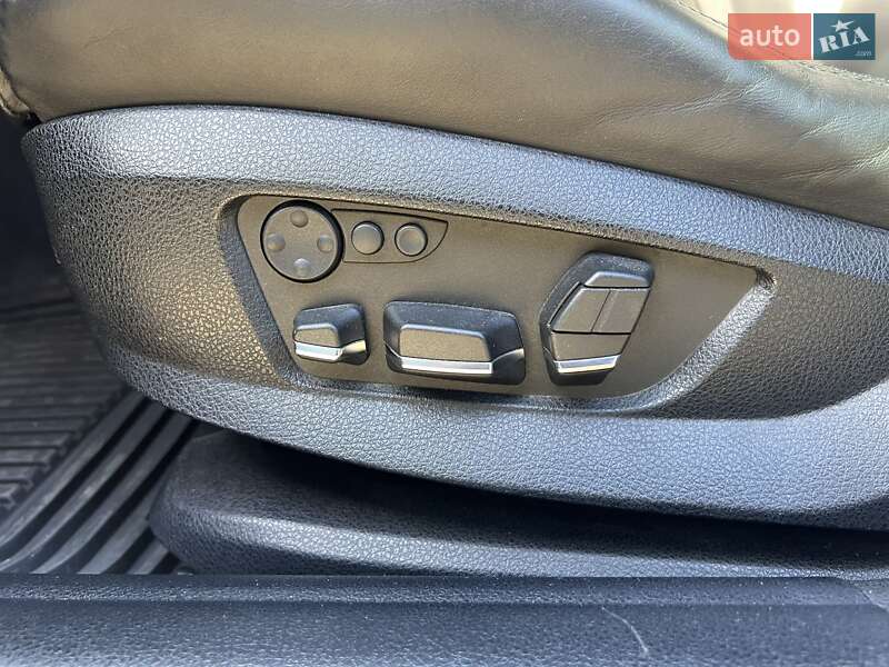 Седан BMW 5 Series 2012 в Києві фото 20 Седан BMW 5 Series 2012 в Києві