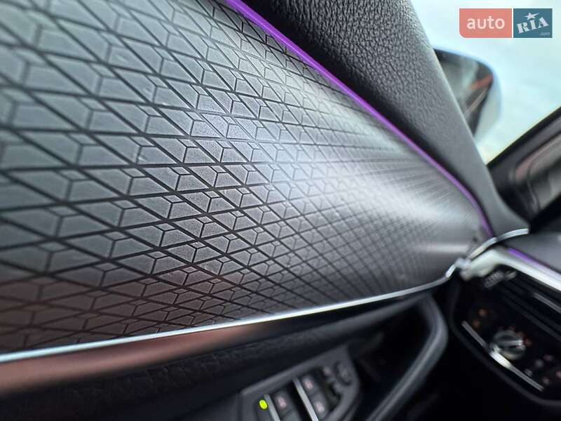 Седан BMW 5 Series 2017 в Черновцах фото 44 Седан BMW 5 Series 2017 в Черновцах