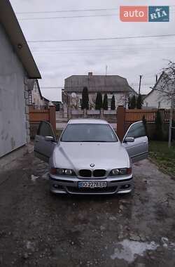 Седан BMW 5 Series 1997 в Хоросткове