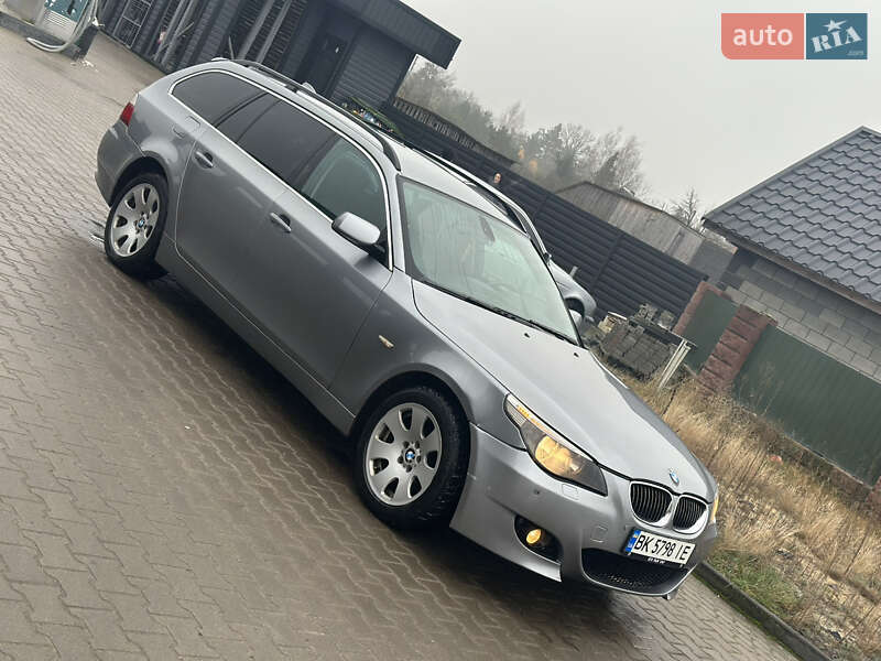 BMW 5 Series 2004