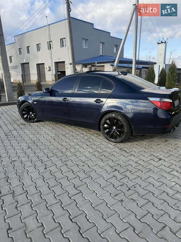 Седан BMW 5 Series 2004 в Ивано-Франковске