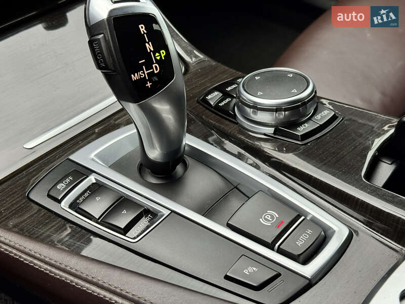 Универсал BMW 5 Series 2013 в Львове фото 53 Универсал BMW 5 Series 2013 в Львове