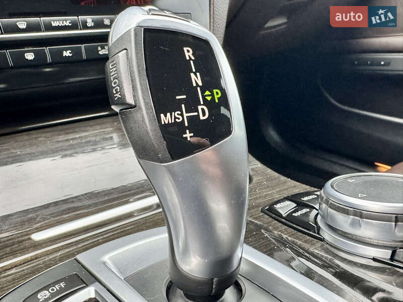 Универсал BMW 5 Series 2013 в Львове фото 63 Универсал BMW 5 Series 2013 в Львове